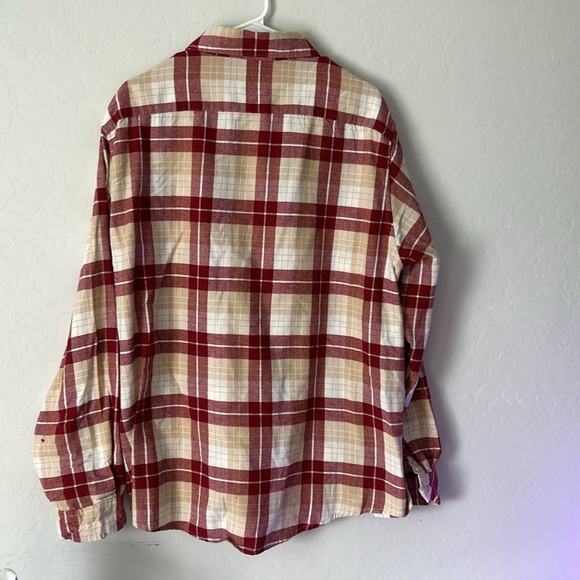 Red and tan men’s collar button down - Picture 2 of 3